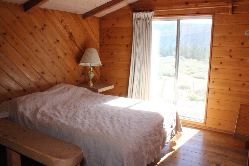 Twin Lakes Resort Bridgeport Rom bilde