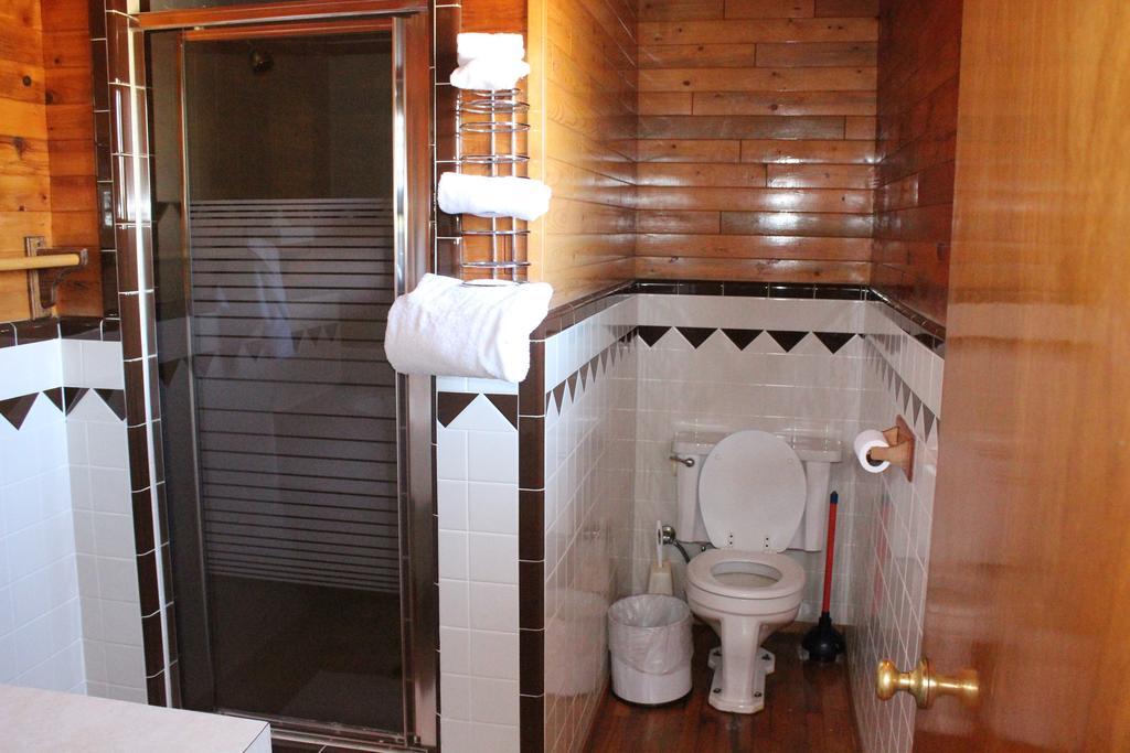 Twin Lakes Resort Bridgeport Rom bilde