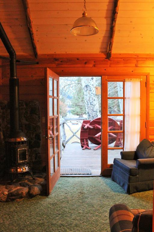 Twin Lakes Resort Bridgeport Rom bilde