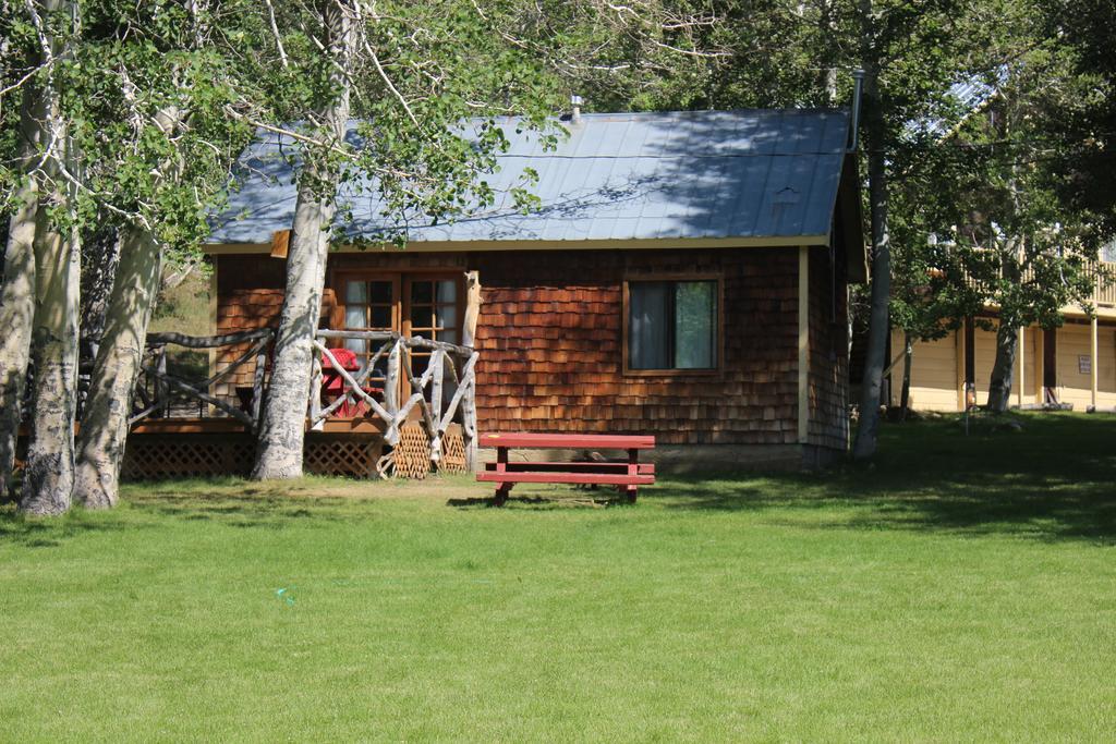 Twin Lakes Resort Bridgeport Rom bilde