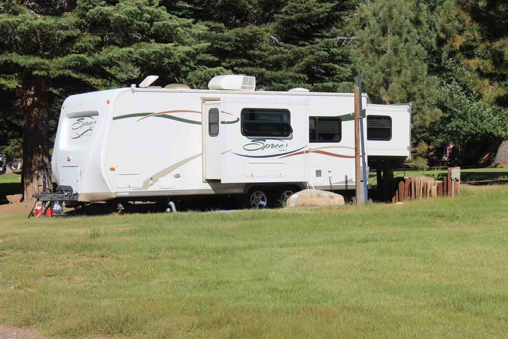 Twin Lakes Resort Bridgeport Rom bilde