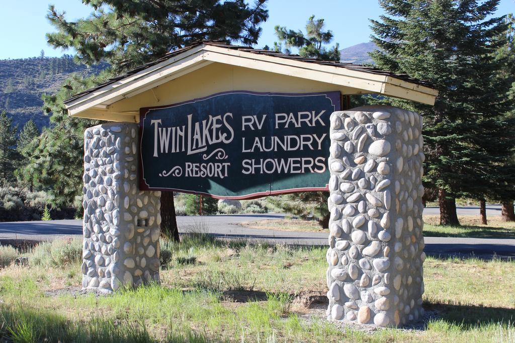 Twin Lakes Resort Bridgeport Rom bilde